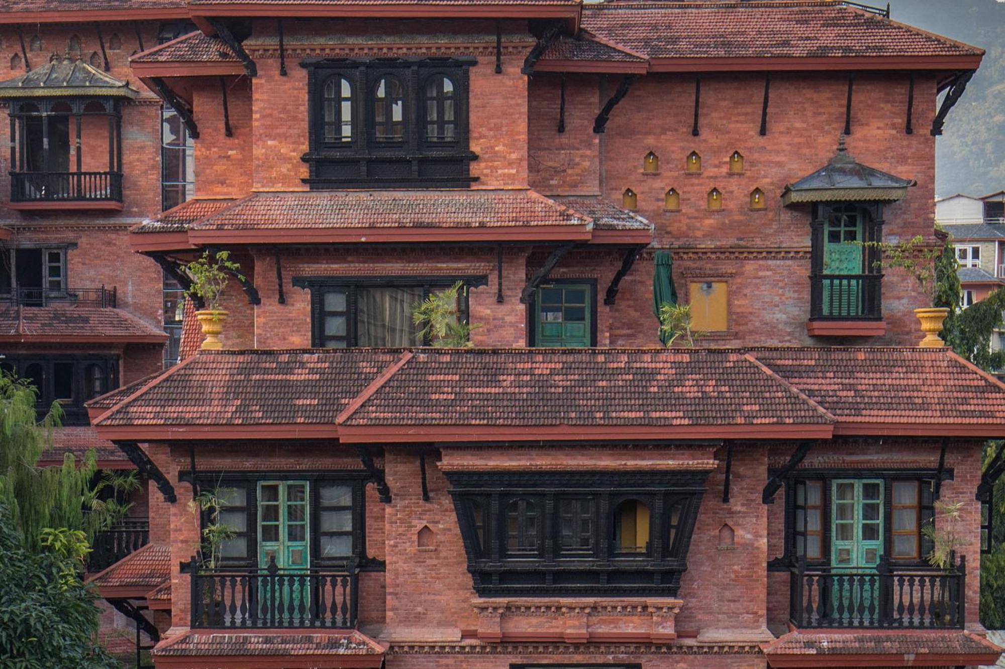 Heritage Hotel Suites And Spa Pokhara Exterior photo